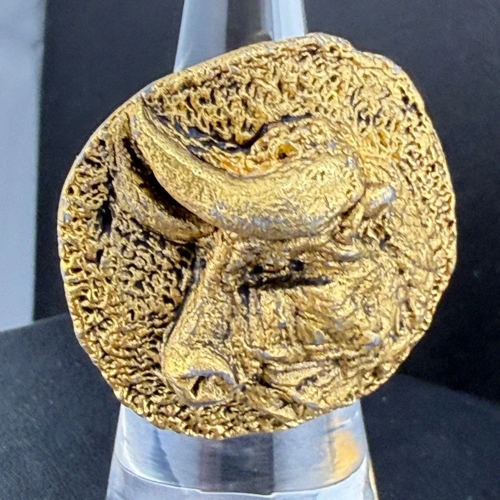 Taurus Ring Zodiac Gold Tone‎ Bull Celestial Horoscope Adjustable Size 5.5
